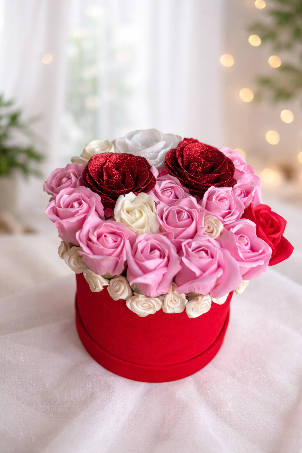 Little Scarlet - GiftBox Delux Mic