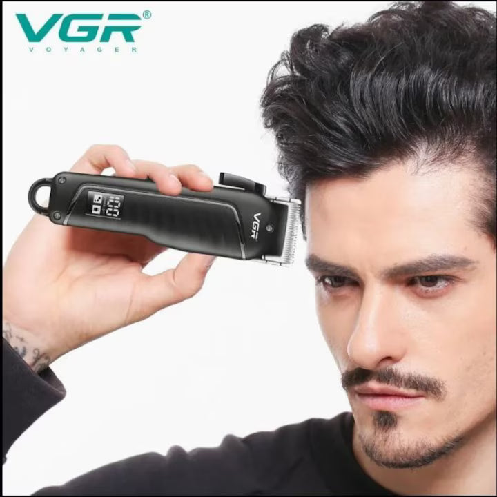Masina de tuns profesionala, VGR 133, multifunctional, de tuns, pentru corp, inghinal, barba, 4 piepteni, lama inox, negru, acumulator, fara fir, incarcare USB, autonomie 200 min