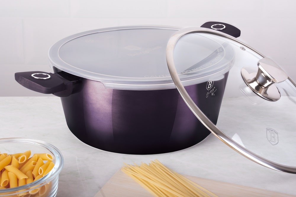 Oala Mare Berlinger Haus Purple Eclipse, 28 cm, 6.1 Litri, Strat Titan 3X, Inductie, Capac Plastic Inclus, Mov Metalizat, BH-6630