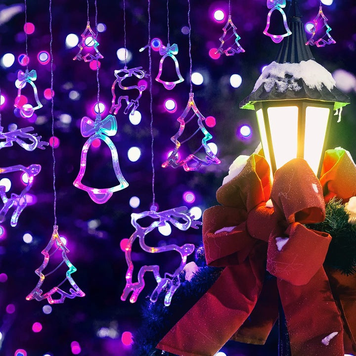 Instalație Crăciun tip Perdea, 4m, LED Multicolor, 8 Jocuri de Lumină, Interconectabilă, Figurine Brazi, Reni și Clopoței, Fir Transparent